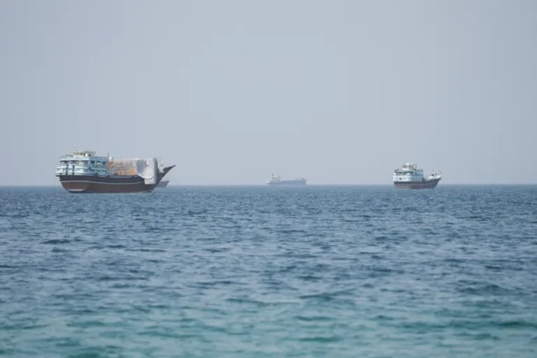 US Strikes Larak Island in Iran, Tehran Vows Retaliation